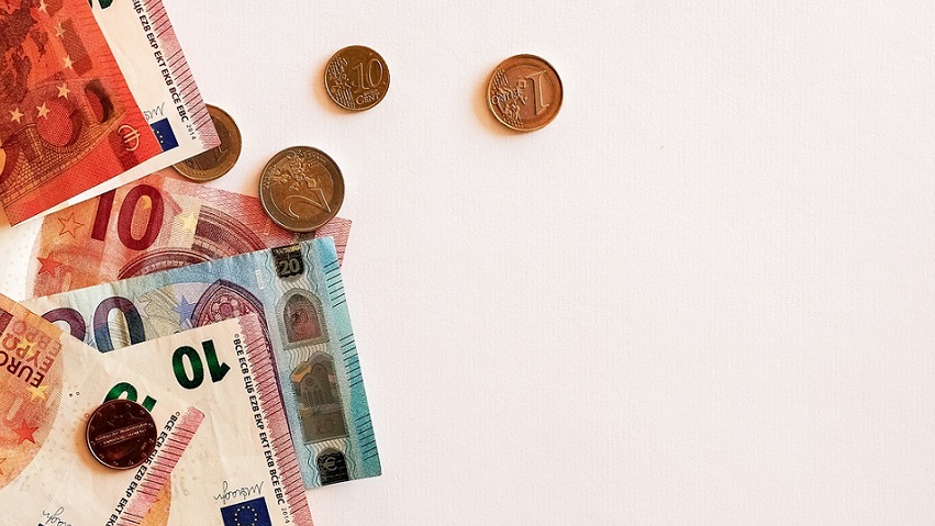 Większość Polaków przewiduje, że nie wejdziemy do strefy euro przez najbliższą dekadę