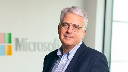 Paweł Jakubik, Microsoft