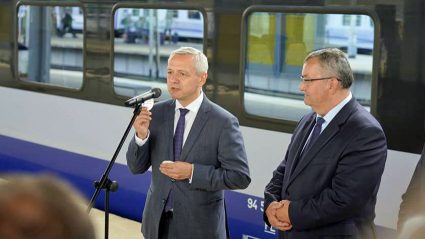 Minister cyfryzacji Marek Zagórski i minister infrastruktury Andrzej Adamczyk