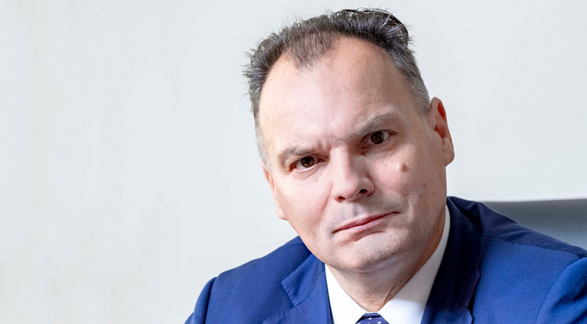 Sławomir Flissikowski, Przewodniczący Rady Nadzorczej SGB−Banku SA.