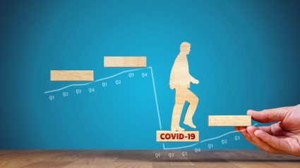 Koronawirus COVID-19 i mężczyzna wspinający się po schodach