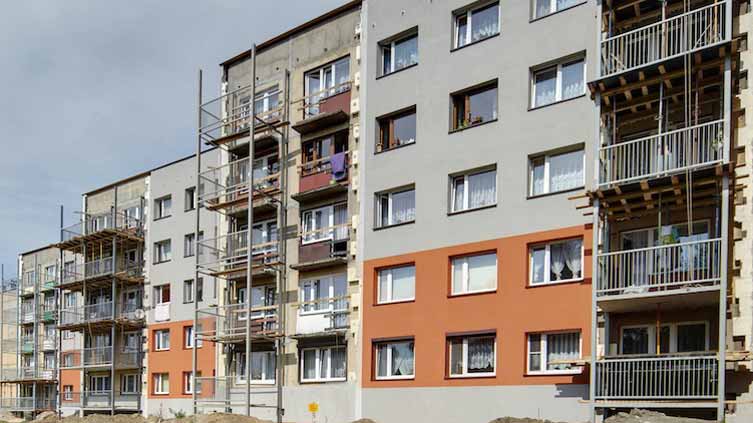 Wnioski o termomodernizację budynków na Śląsku można składać o miesiąc dłużej
