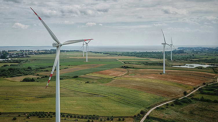 EBOiR: 173 mln zł kredytu na dwie farmy wiatrowe w Polsce