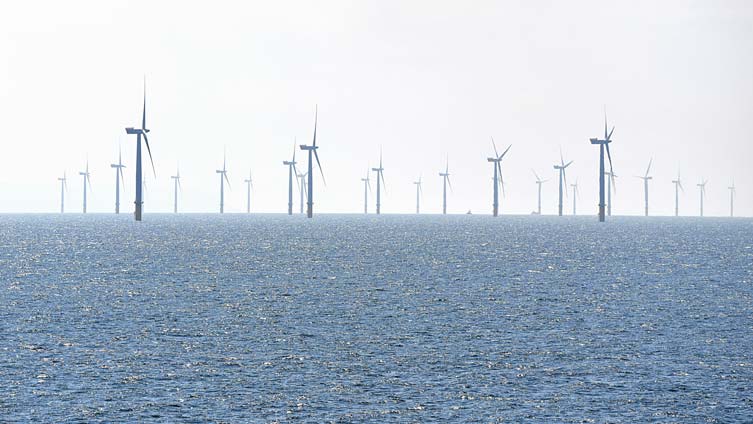 Minister klimatu i środowiska podniósł cenę maksymalną za energię z offshore