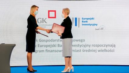 Teresa Czerwińska, wiceprezes EBI i Beata Daszyńska-Muzyczka, prezes zarządu BGK
