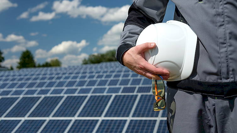 BNP Paribas BP i Santander BP sfinansują budowę 7 elektrowni słonecznych R.Power, największej w Polsce firmy fotowoltaicznej