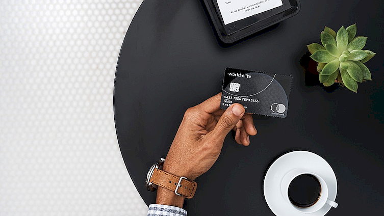 Bank Pocztowy: nowa karta Mastercard dla przedsiębiorców, z darmowym pakietem ubezpieczenia