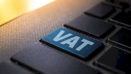 napis VAT na klawiszu komputera