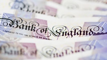 Napis: Bank Angli na banknotach