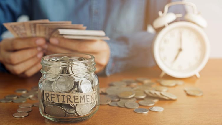 Polacy wciąż nie myślą o oszczędzaniu na emeryturę