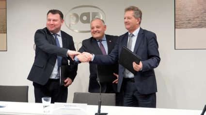 PGE Polska Grupa Energetyczna podpisała z Tauronem Polską Energią oraz Eneą warunkowe umowy sprzedaży udziałów w czterech spółkach projektowych