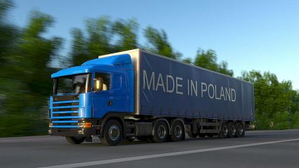 TIR z napisem Made In Poland