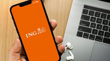 Logo ING na ekranie telefonu