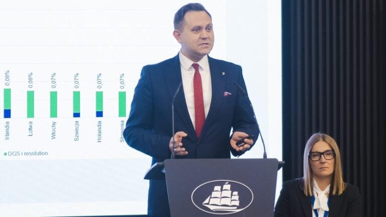 Wyzwania Bankowości 2025, Tomasz Pawlonka
