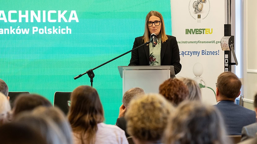 Między wymogami ESG a realnymi potrzebami rynku zaspokajanymi przez banki