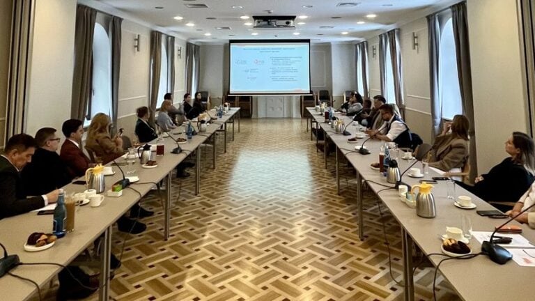 2 foto, Obradował Komitet ds. Standardów Kwalifikacyjnych w Bankowości Polskiej ZBP, 7.05.2026