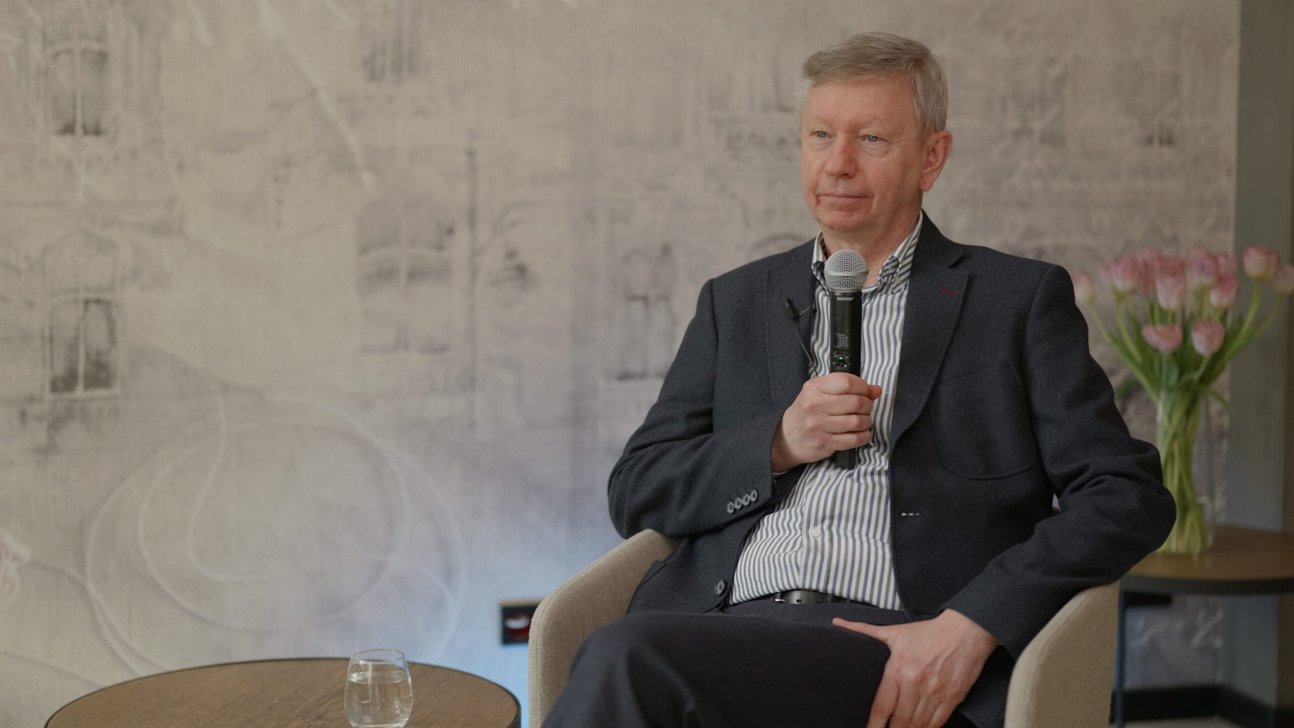 Bankowiec spółdzielczy omnibusem, który ciągle musi się szkolić