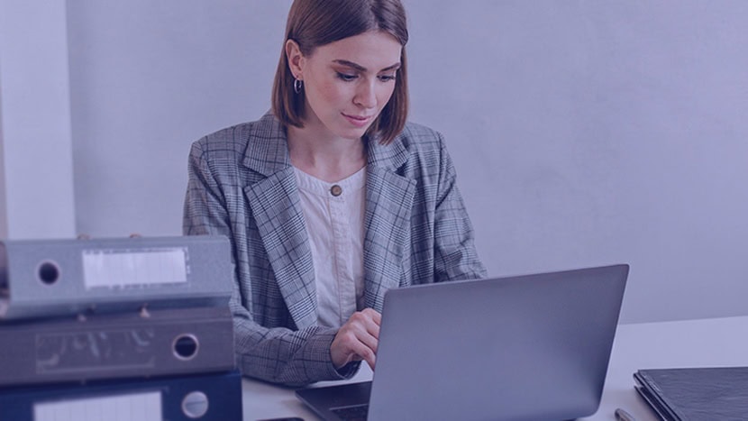 webinar Axence, Cyberbezpieczeństwo w finansach: jak przygotować instytucję na rosnące zagrożenia i wymagania regulacyjne?